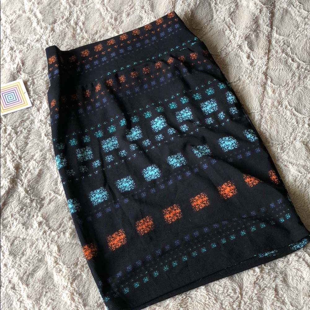 BNWT LuLaRoe Cassie pencil skirt